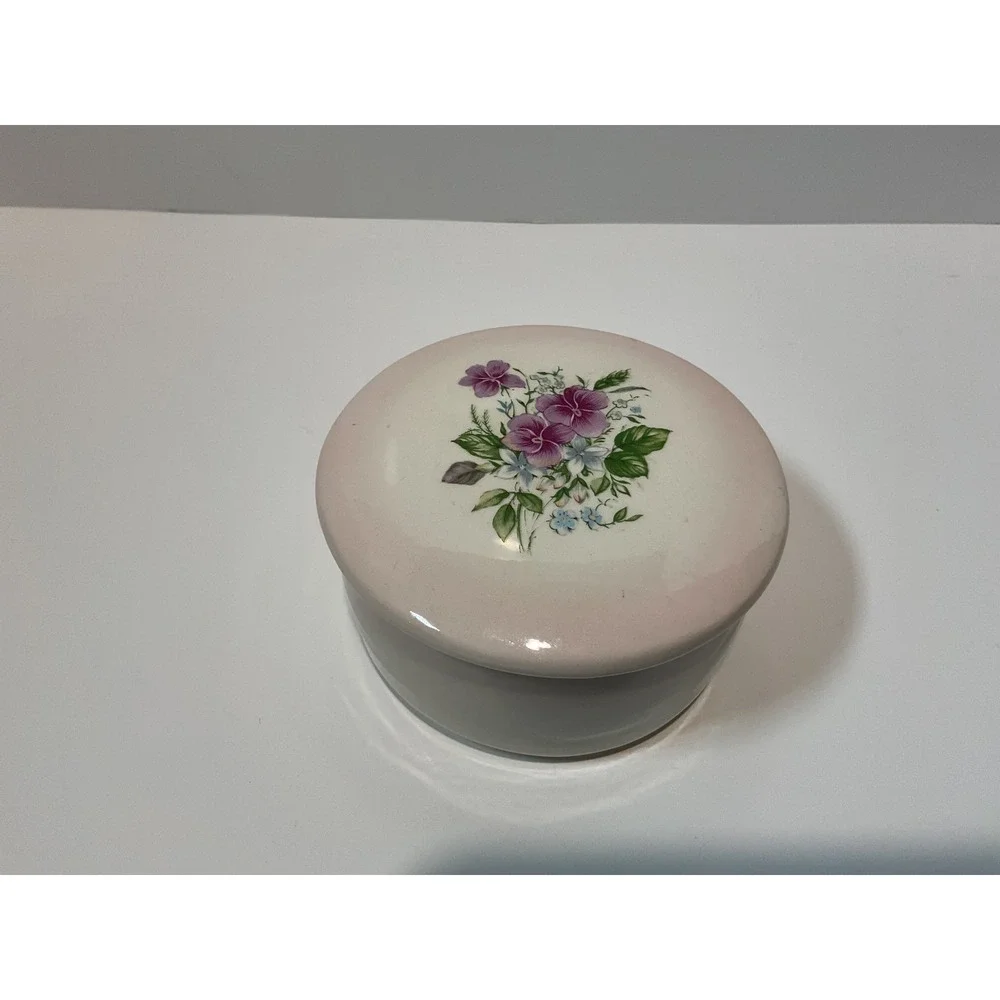 Vintage Ceramic Trinket Box Floral Design Hand Painted Pink Lid‎